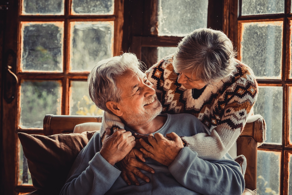 Benefits of investing in a retirement home